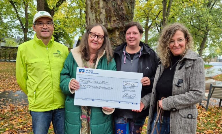 700 Euro Spende für die Igelstation Gochsheim